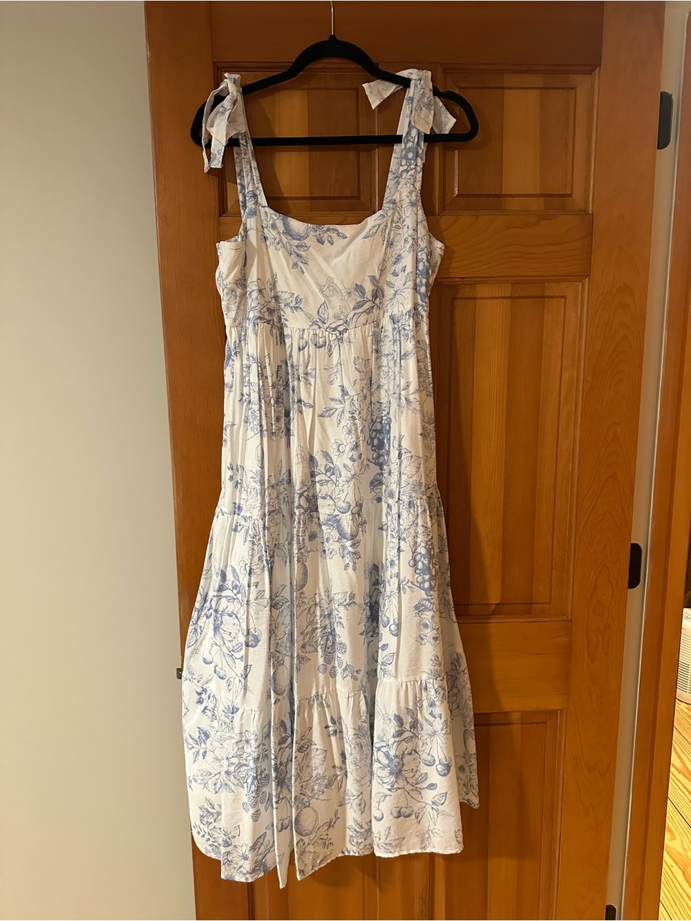 White and Light Blue Floral Tie-Shoulder Sundress